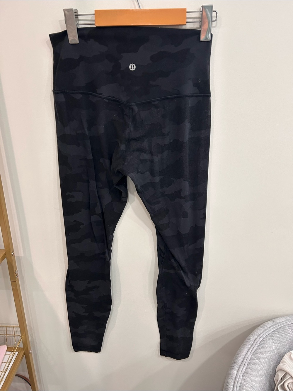 lululemon athletica women’s ' align Dark Black Camo High-Waist Leggings